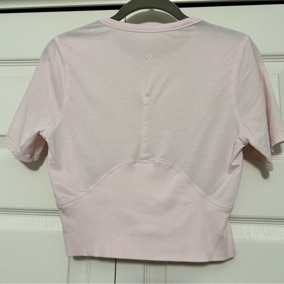 Lululemon Cropped Cotton Ribbed-Band T-shirt in Strawberry Milkshake Size 8 VGUC - Picture 2 of 5